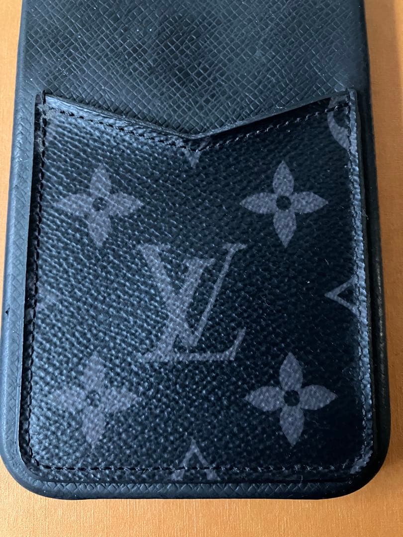 ルイヴィトン iPhone 13 Pro ケース モノグラムエクリプス