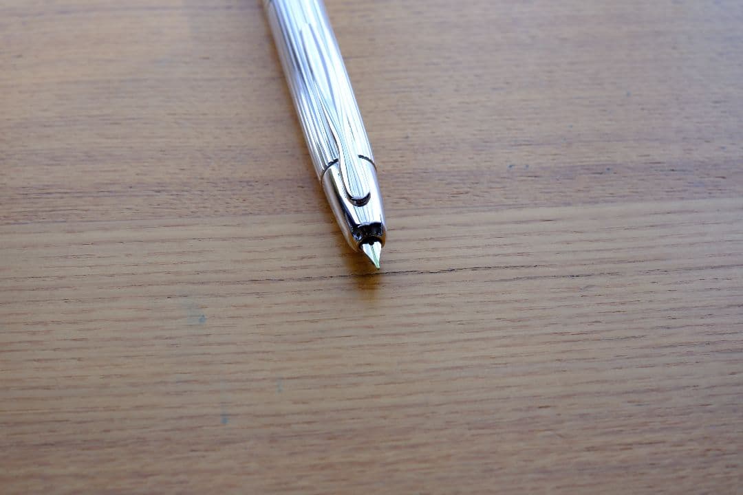 PILOT　キャップレス　ストライプ　箱付き　付属品付き　完品　万年筆　ニブF