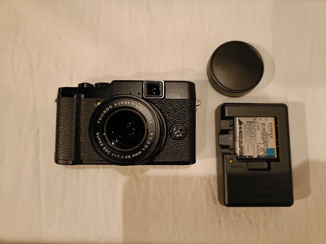 【ジャンク】FUJIFILM X10