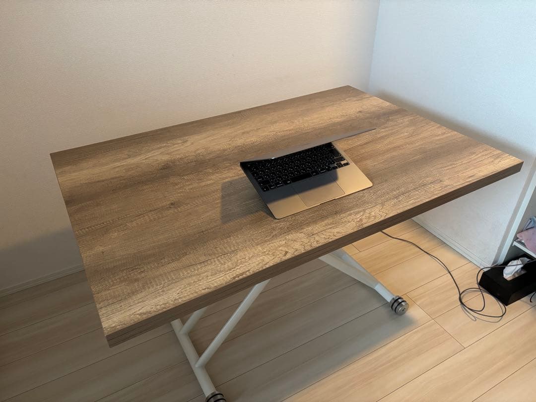 【引越しの為格安出品！5/5迄】ダイニングテーブル　無段階昇降可能