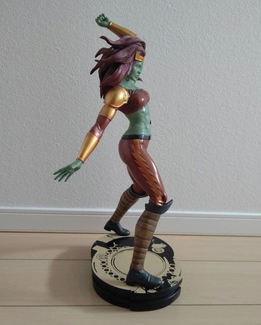 サイドショウ サヴェージ シーハルク SIDE SHOW