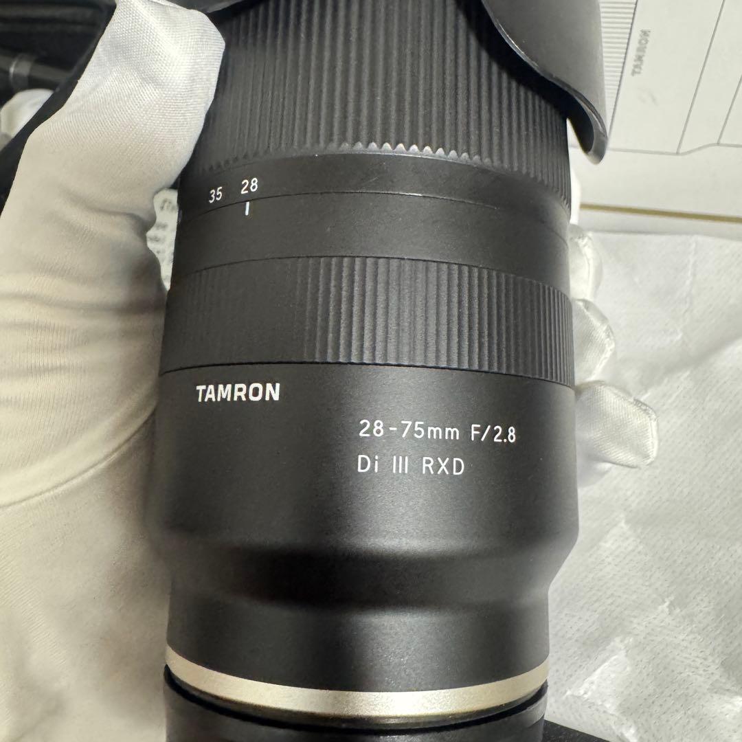 TAMRON 28-75 F/2.8 RXD (Eマウント A036)