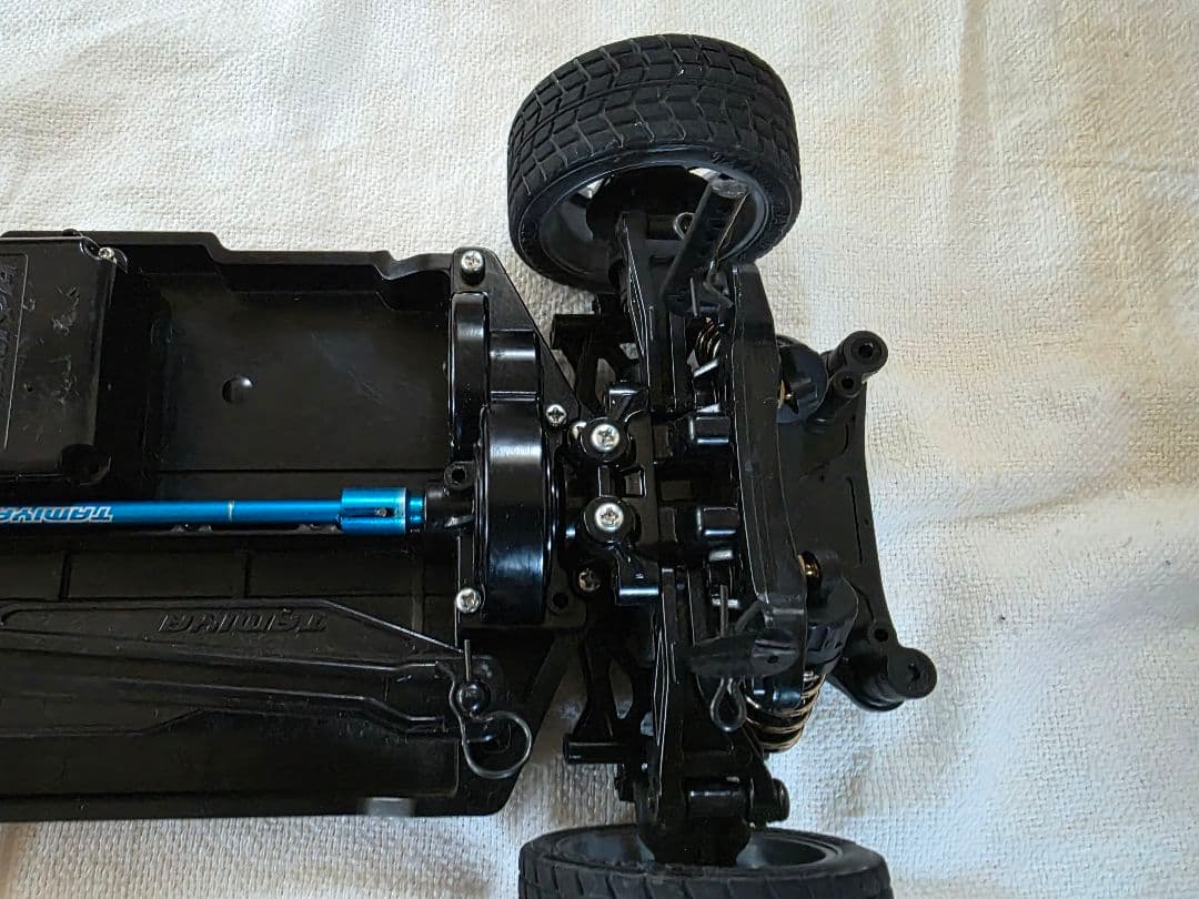 タミヤ TT-02 ラ・フェラーリ 1/10