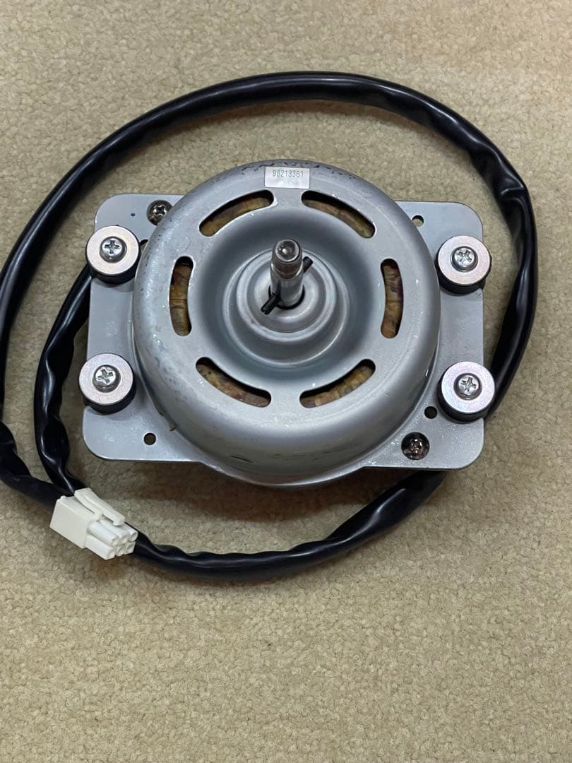 富士工業レンジフードゴムブッシュ付3速モーター中古再生品品番90213361