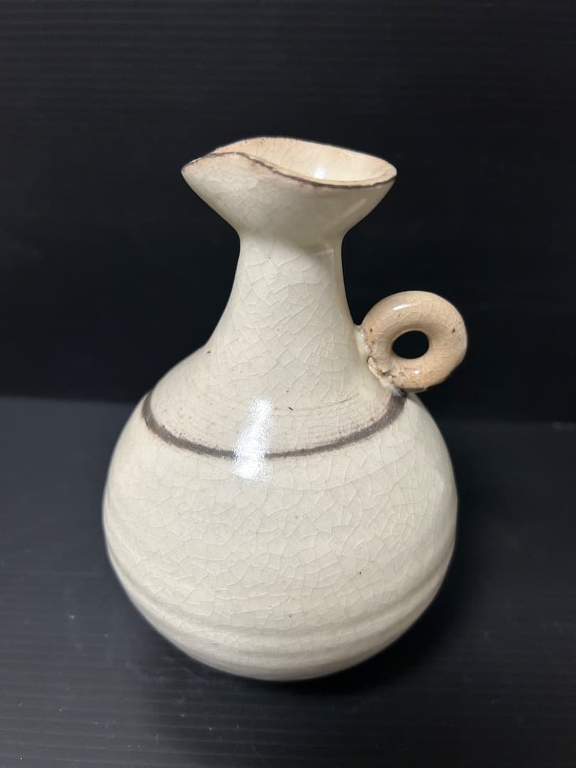 萩焼 耳付酒器　坂田泥華 作