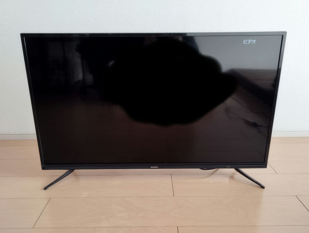 テレビ　40インチ