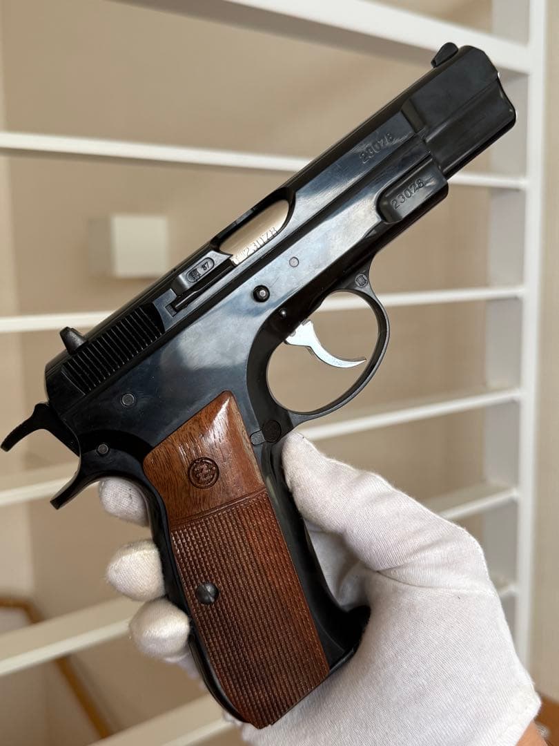 MGC cz75 木製グリップ スペアマガジン フルセット ガスブロ ガスガン