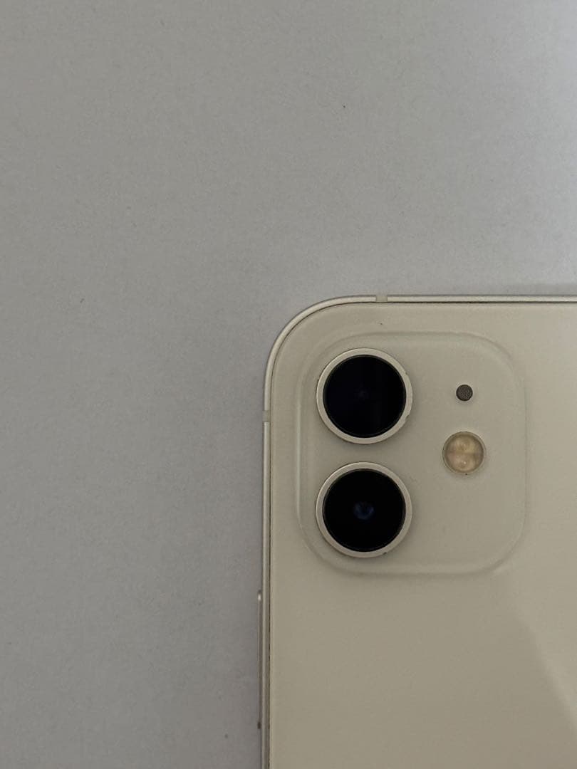 【美品】iPhone 12 64GB ホワイト　値下げ可能