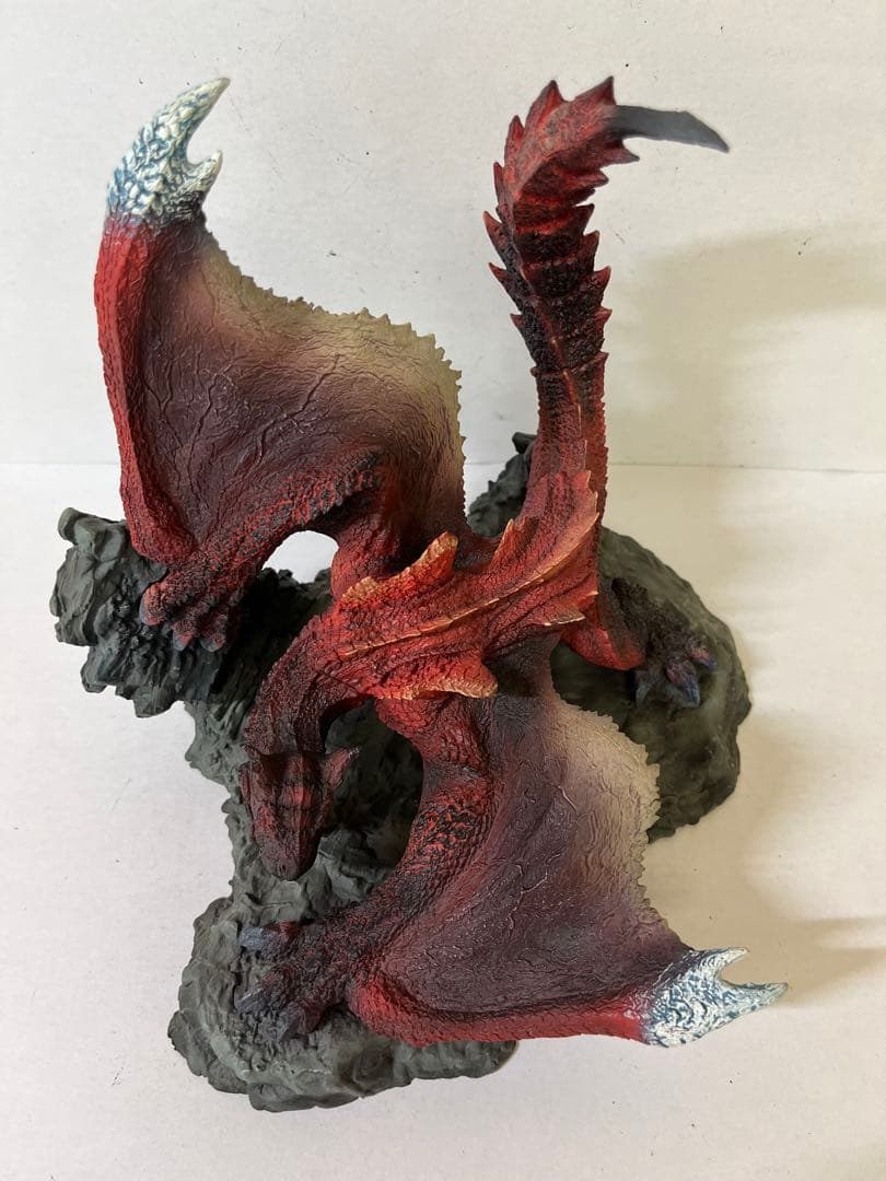 F*x様 K688 モンスターハンター ティガレックス カプコンフィギュア 希少