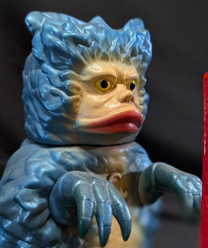 東京タワーガラモン青「ウルトラQ」登場怪獣（Ｍ１号）台座付ソフビフィギュア非売品