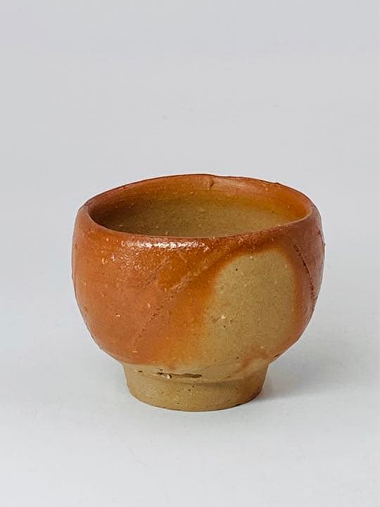 人間国宝【伊勢崎淳】備前　酒呑　ぐい呑み　桐共箱　栞　酒器　盃　美品