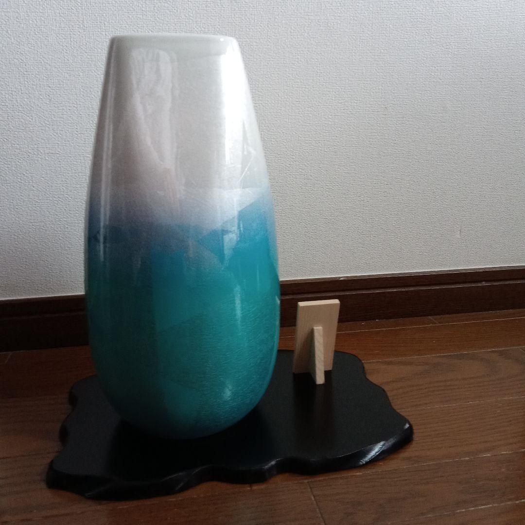 【九谷焼】山上明弘　二色銀彩　10号花瓶　宗秀窯　木箱入り