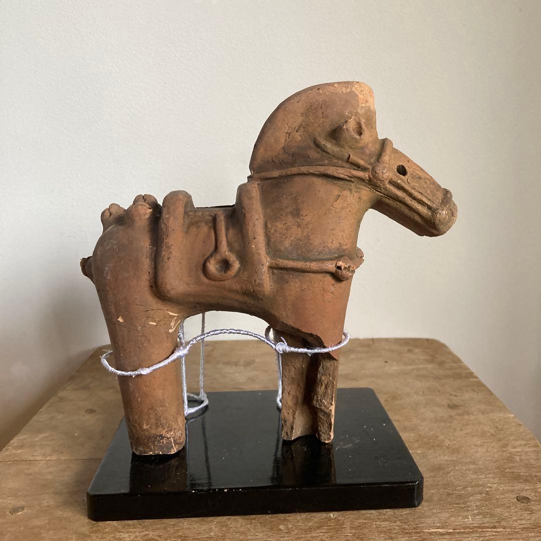 埴輪土偶馬　ワイヤー義足工芸品 黒台座ビンテージ