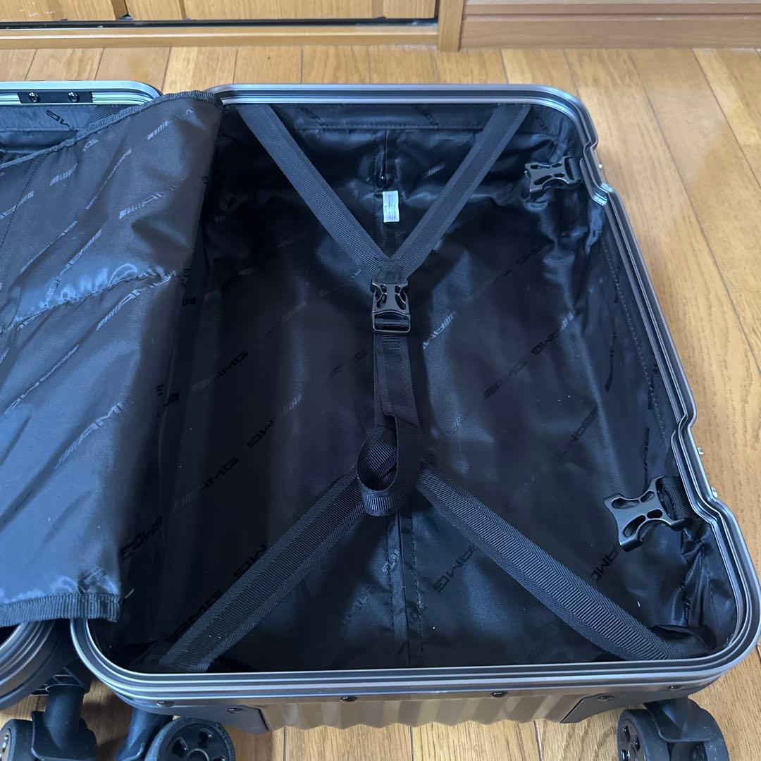 メルセデスベンツAMGスーツケース　中古　傷あり　送料込み‼️