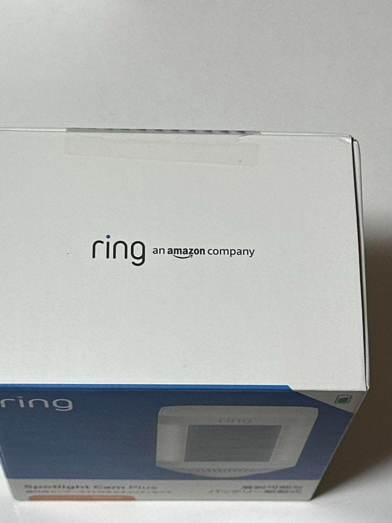 新品Ring Spotlight Cam Plus バッテリー駆動式ホワイト白