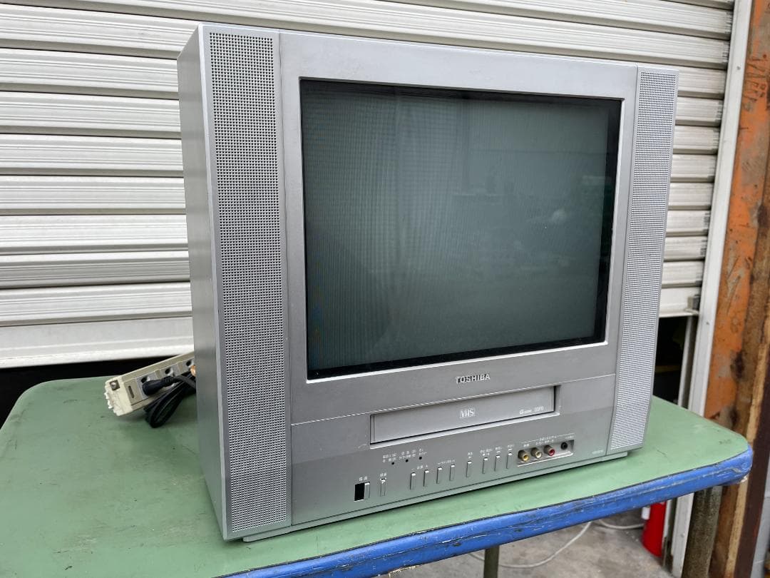 ★再生〇 東芝 VTR 内蔵 テレビ ビデオ 15VS18 VHS テレビデオ