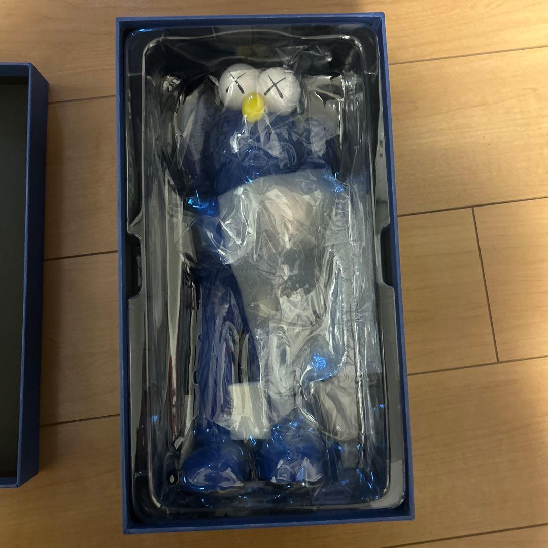 KAWS TAKE オープンエディション フィギュア　カウズ　真作　希少
