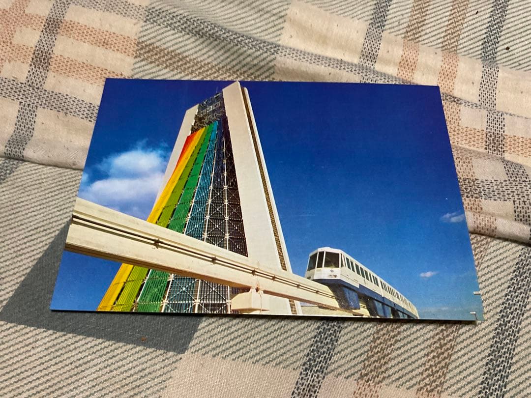 1970年／万国博・人類の進歩と調和。EXPO70【32枚入り絵葉書　新品】。