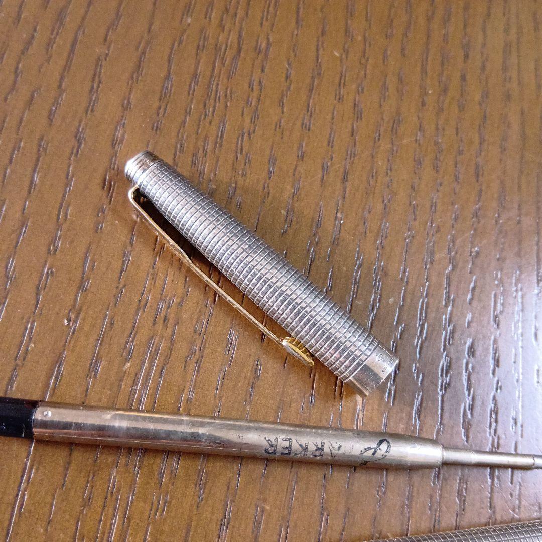 PARKER ボールペン