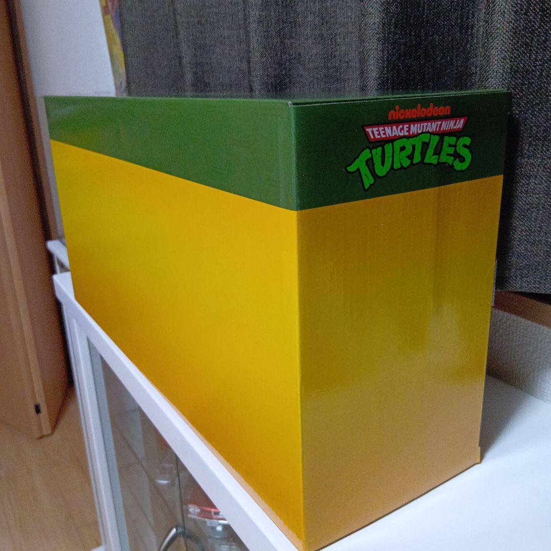 ネカ ミュータントタートルズ　コミコン限定　neca TMNT　フィギュア