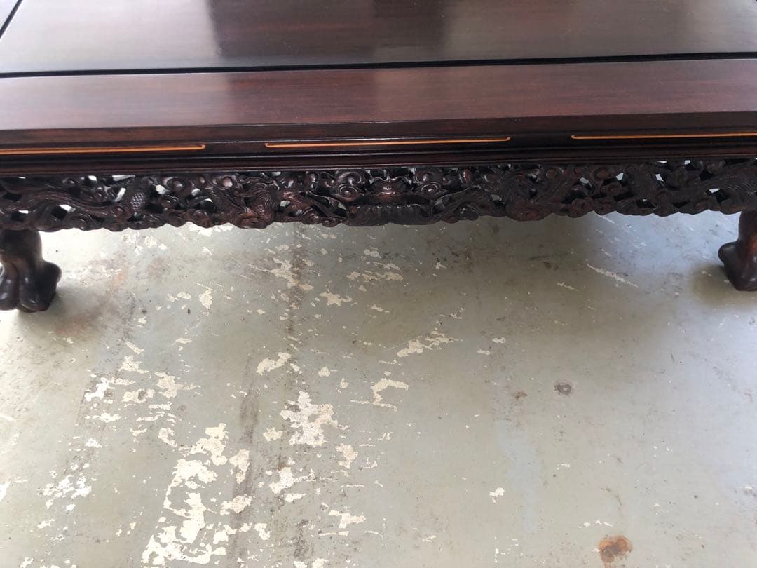 彫刻入り木製座卓