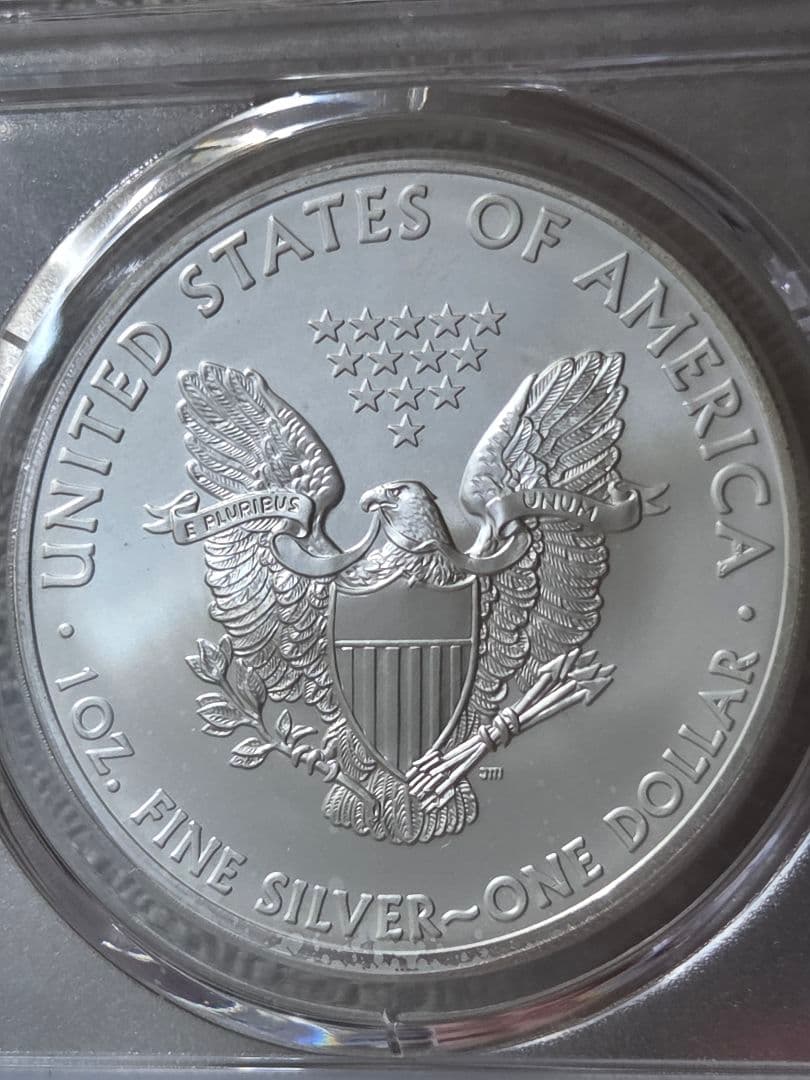 (MS70)アメリカ合衆国　シルバー イーグル銀貨　2013 S サイン入り