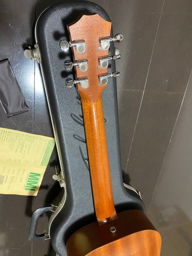 アコースティックギター　Taylor