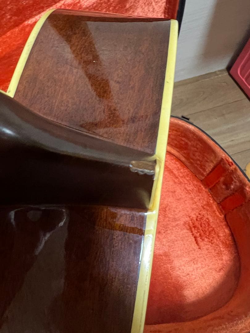 Morris F-18アコースティックギター ケース付き 1974？