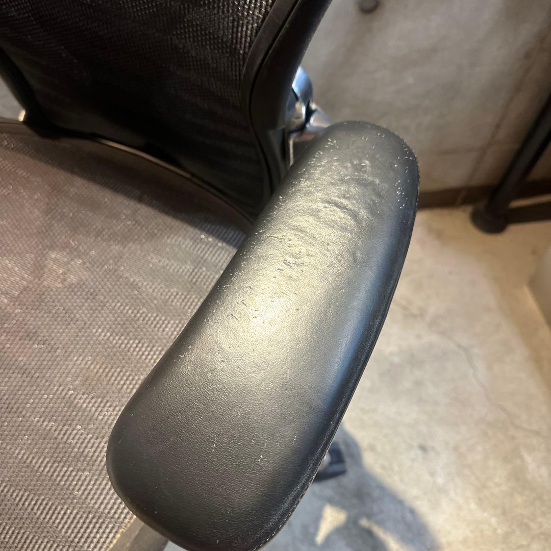 ハーマンミラー アーロンチェア Bサイズ アルミ2009年