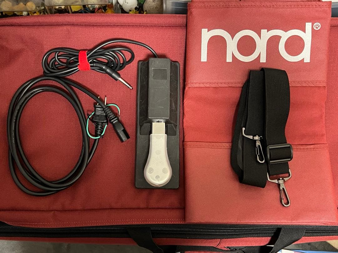 ニック　nord electro 5HP フットペダルセット