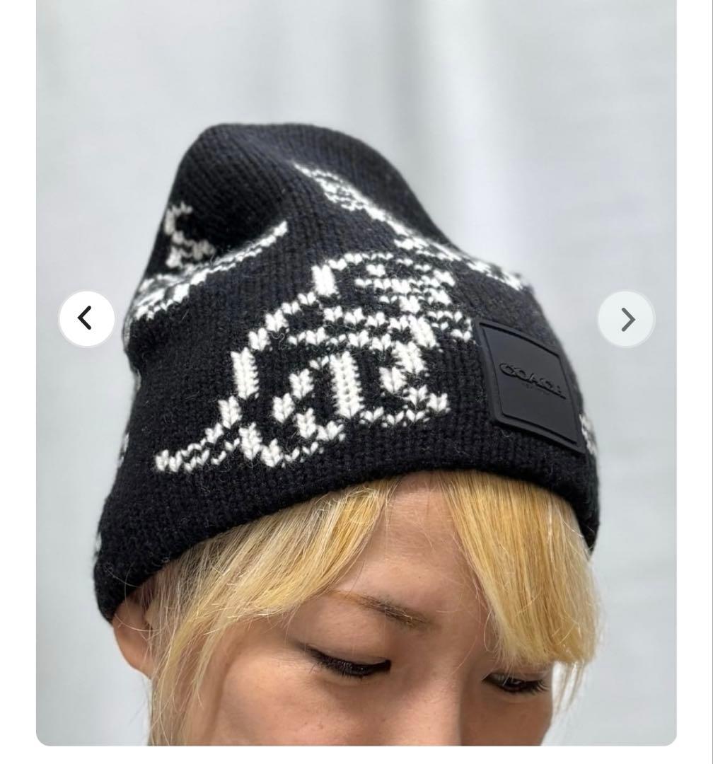 【新品未使用】COACHコーチ★ニット帽・ビーニー★ディノプリント 人気完売品