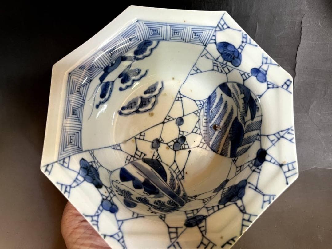 鉢■伊万里染付窓絵山水図八角形鉢 蛇の目高台 稲穂 雷紋 青華 時代物 骨董■