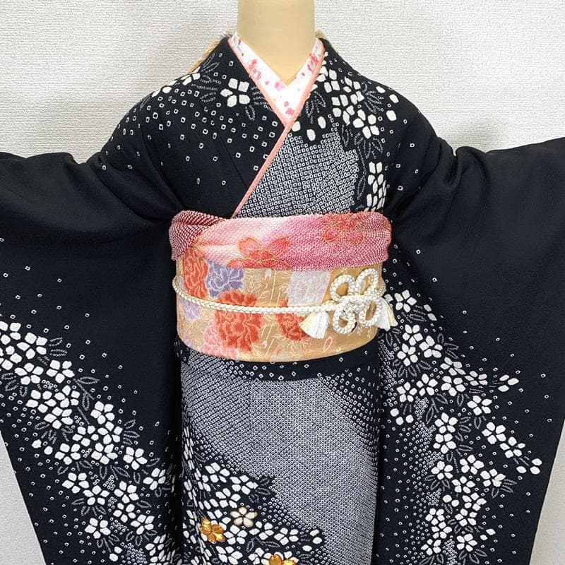 410z28〇きものやまと取扱い 振袖 絞り 金駒刺繍 金彩〇成人式 結婚式