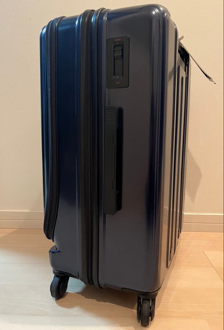 新品 ブリーフィング限定キャリーケーススーツケース60Lネイビー最終価格