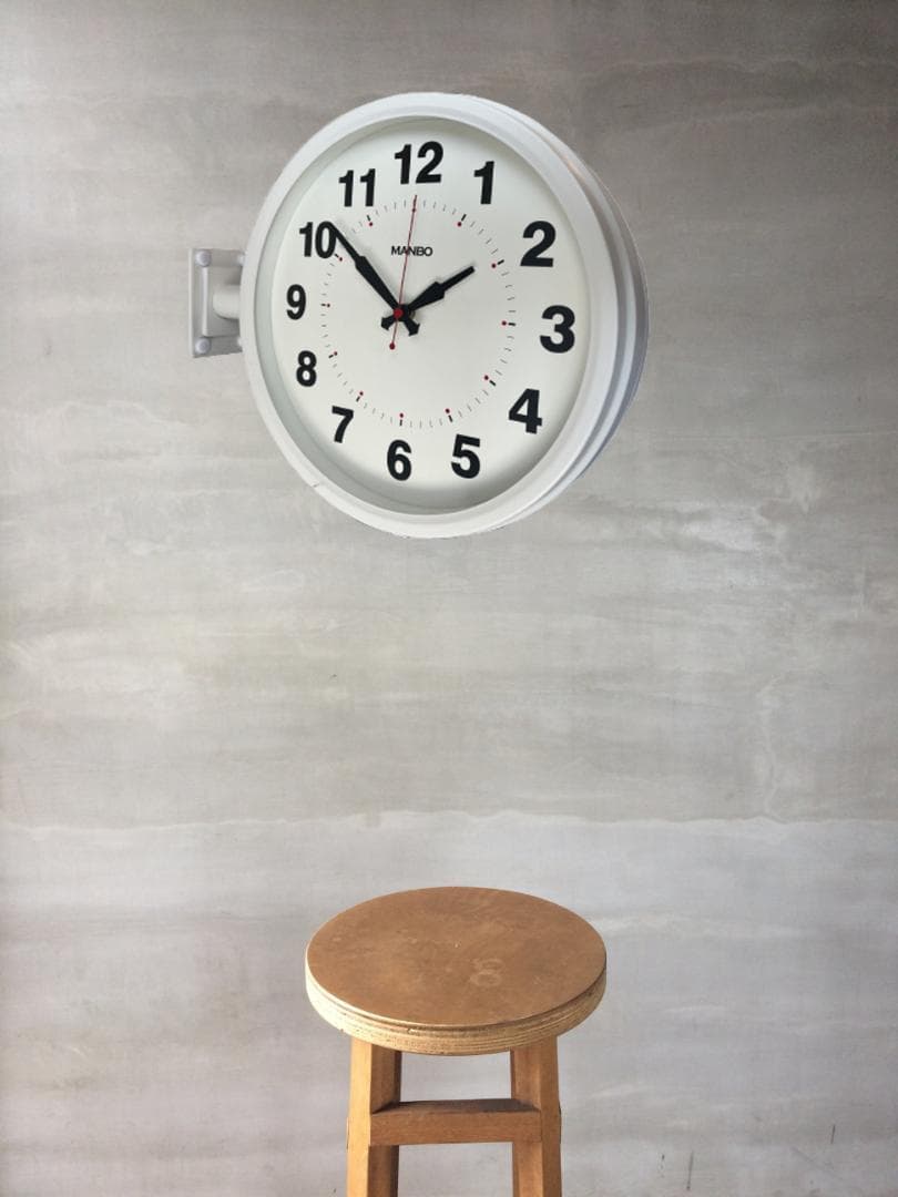 電波両面掛け時計ｍａｎｂｏ 両面掛時計 文字盤直径27CM 2kg （ホワイト)