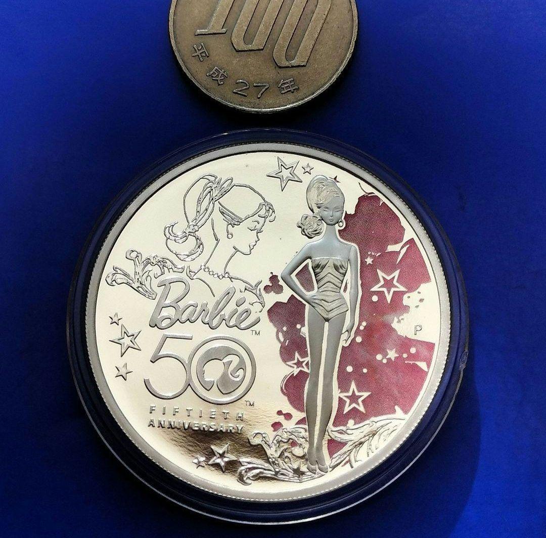バービー50周年記念カラー1ドル銀貨（2009年ツバル）