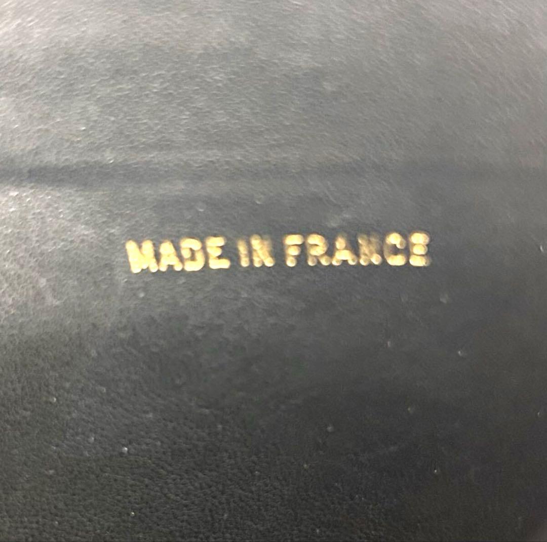 美品　CHANEL キャビアスキン ココマーク Wホック 二つ折り財布 ブラック