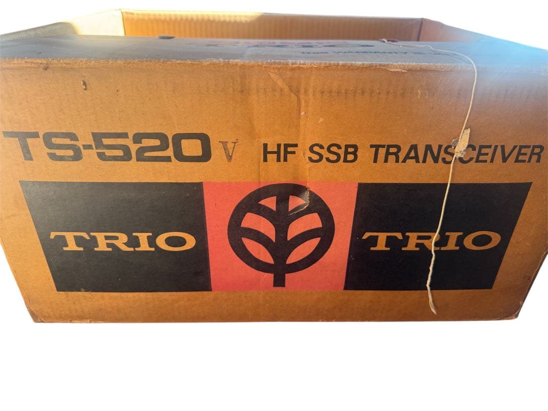 TRIO TS-520V トランシーバー　アマチュア無線機