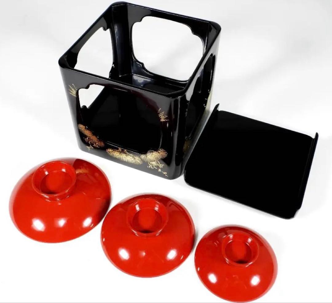 【専用】輪島塗　屠蘇器　本漆　沈金　松鶴亀紋 盃　銚子　盆　木製 ２点セット