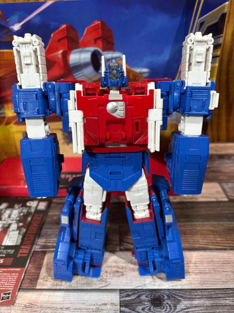 コミック・アニメ TRANSFORMERS ULTRA MAGNUS ES-119