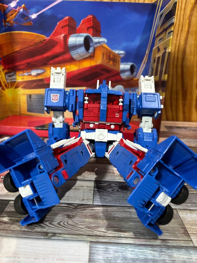コミック・アニメ TRANSFORMERS ULTRA MAGNUS ES-119
