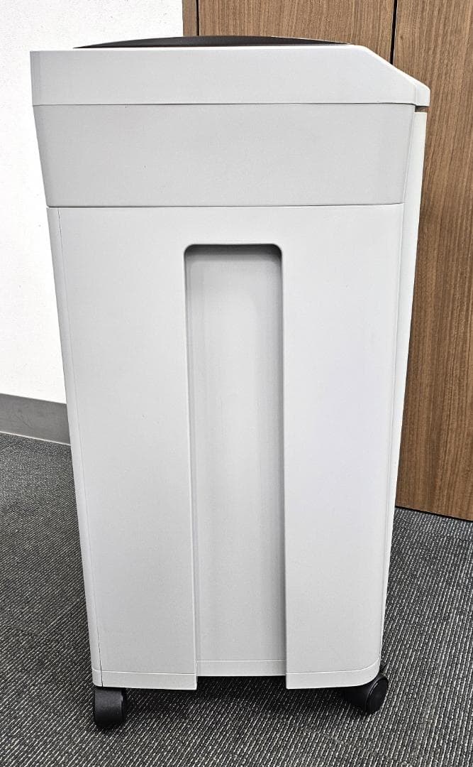 アイリスオーヤマ　業務用シュレッダー　AFS150HC