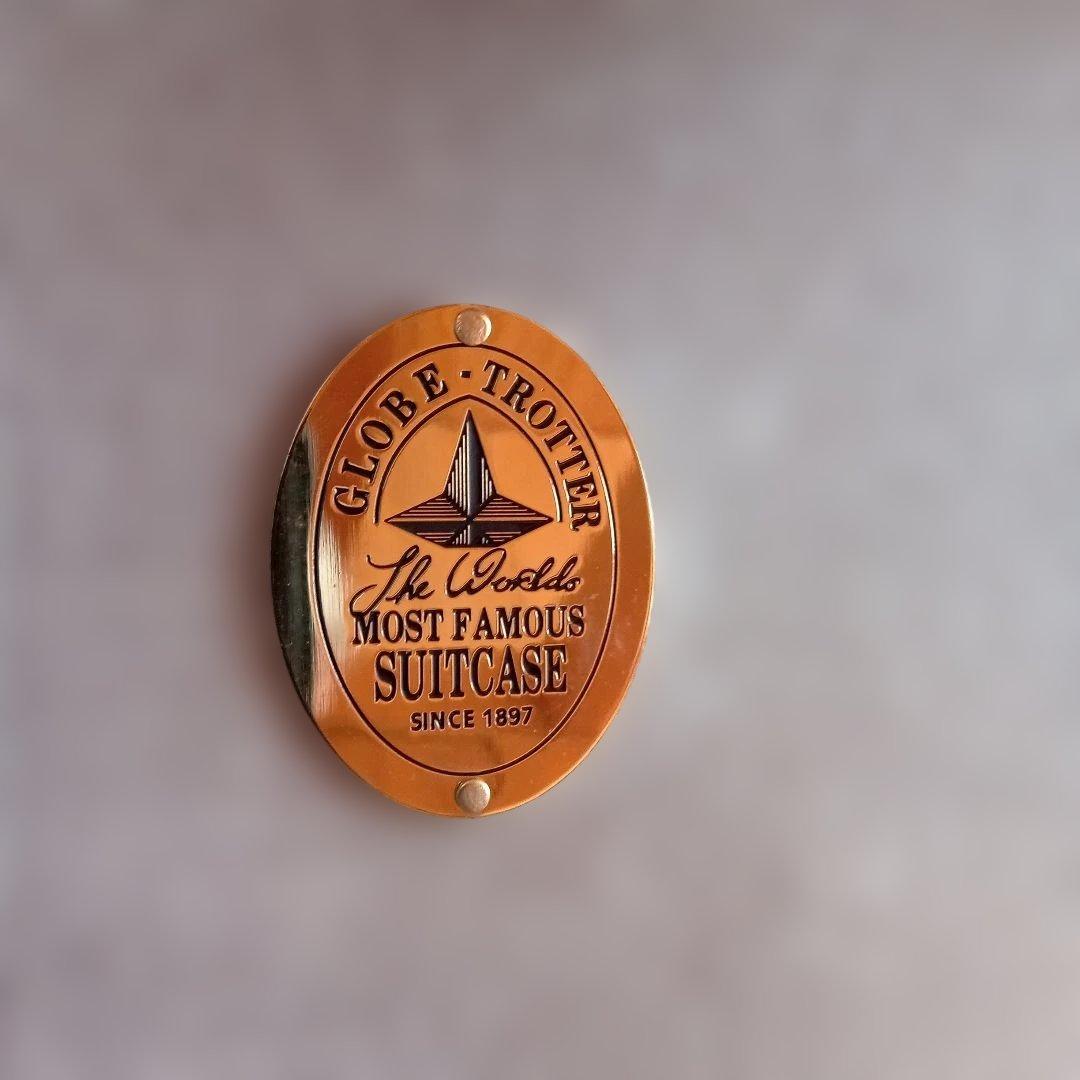 グローブトロッター　トラベルバッグ　ミディアムチェックイン相当　キャスターなし