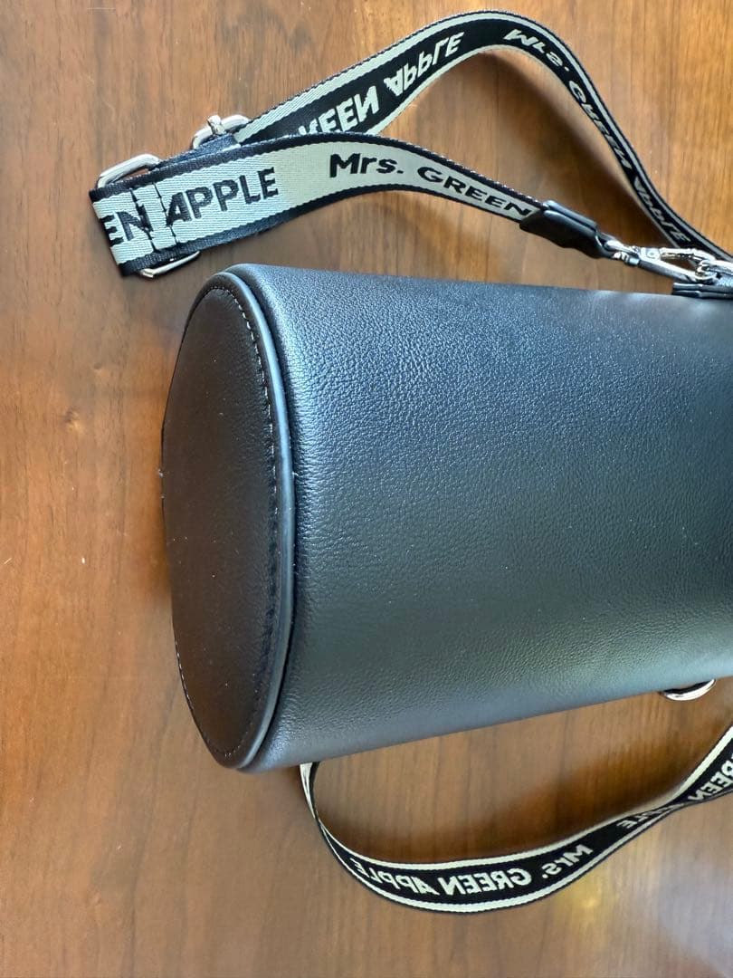 ミセスグリーンアップル ペンライトケース黒