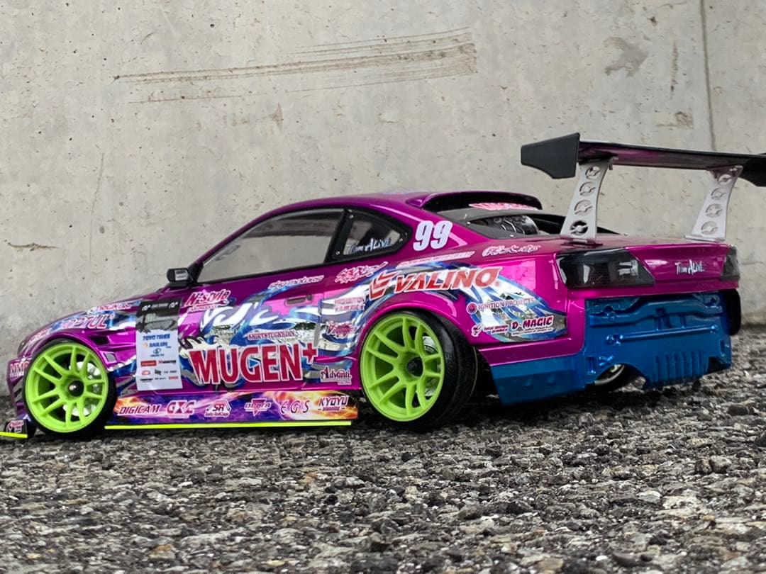 アディクション　S15 シルビア 中村直樹 未走行ボディ