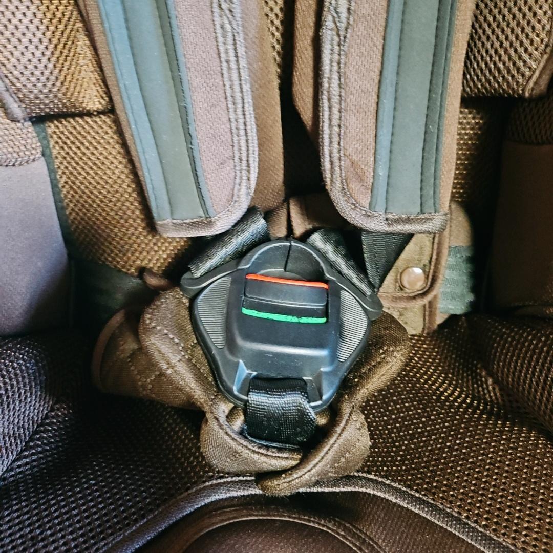 ぶらん　Aprica　フラディア　グロウ　ISOFIX 93504