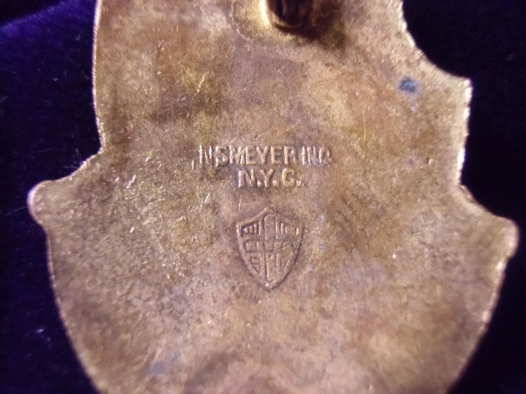 ★１９４０年代＊アメリカ軍＊陸軍＊第４６野戦砲兵大隊ＤＩ/クレストバッジ（実物）