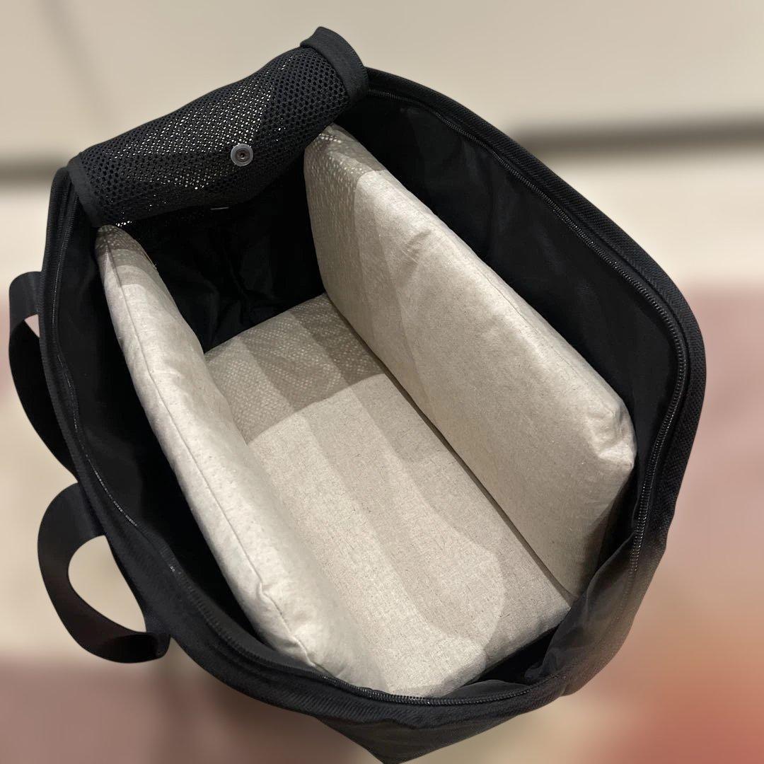 free stitch キャリーバッグ　Mサイズ　インナークッションつき