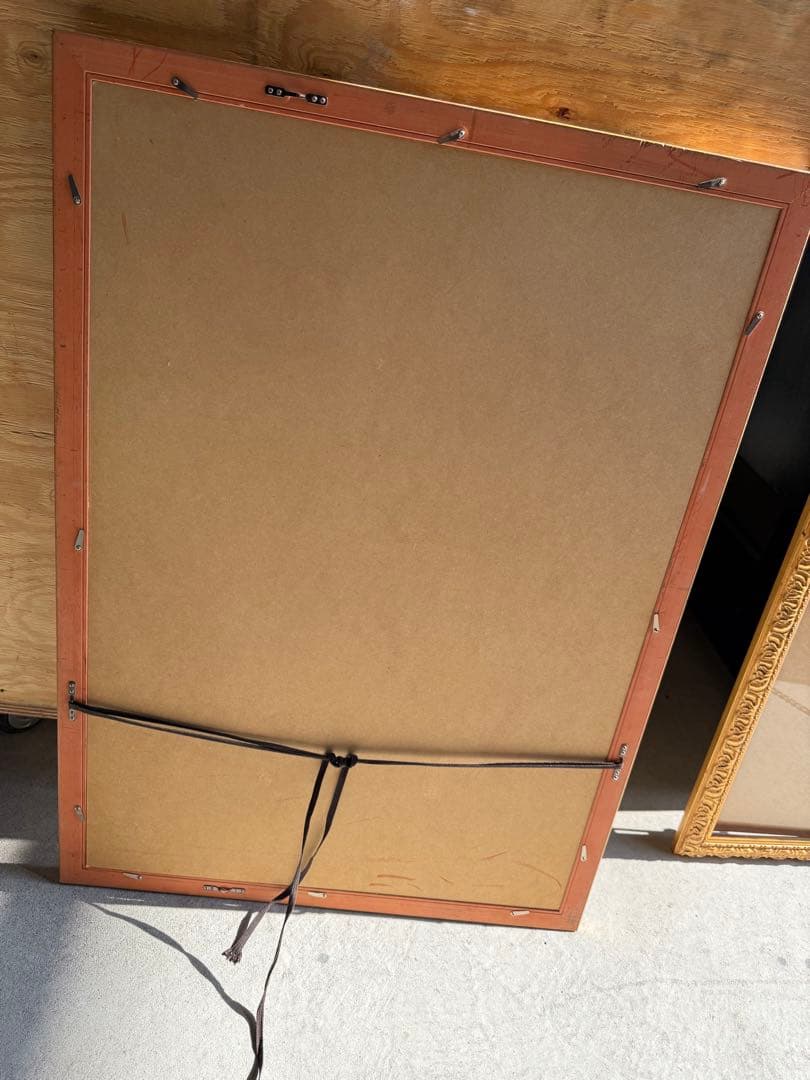 絵　ポスターアンティーク大きい額縁Ａ１ 金色装飾フレーム プラスチックガラス付き