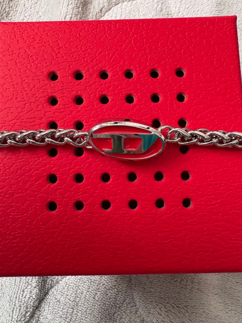 DIESEL シルバー/レッド ブレスレット